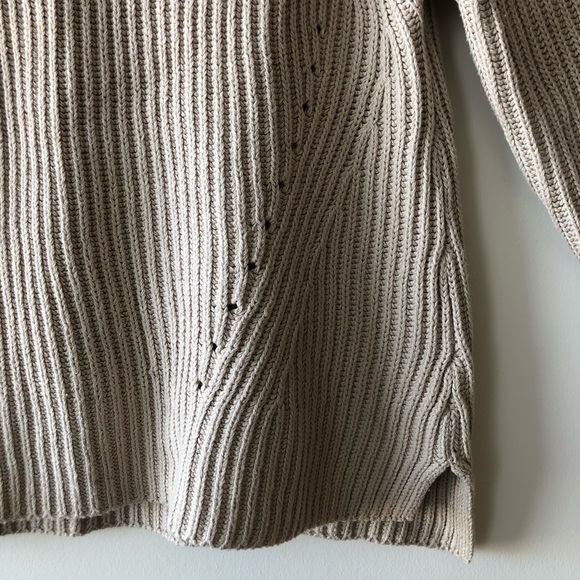 Taupe knit sweater - Picture 2 of 9